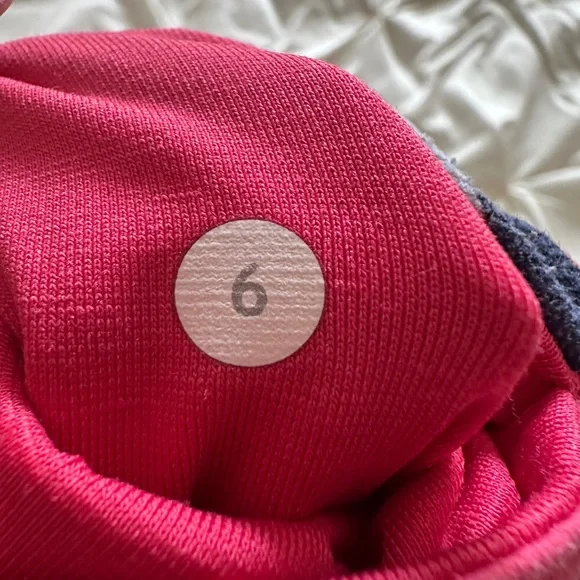 Lululemon Wunder Under Crop III
Capoeira Multi - Picture 7 of 9